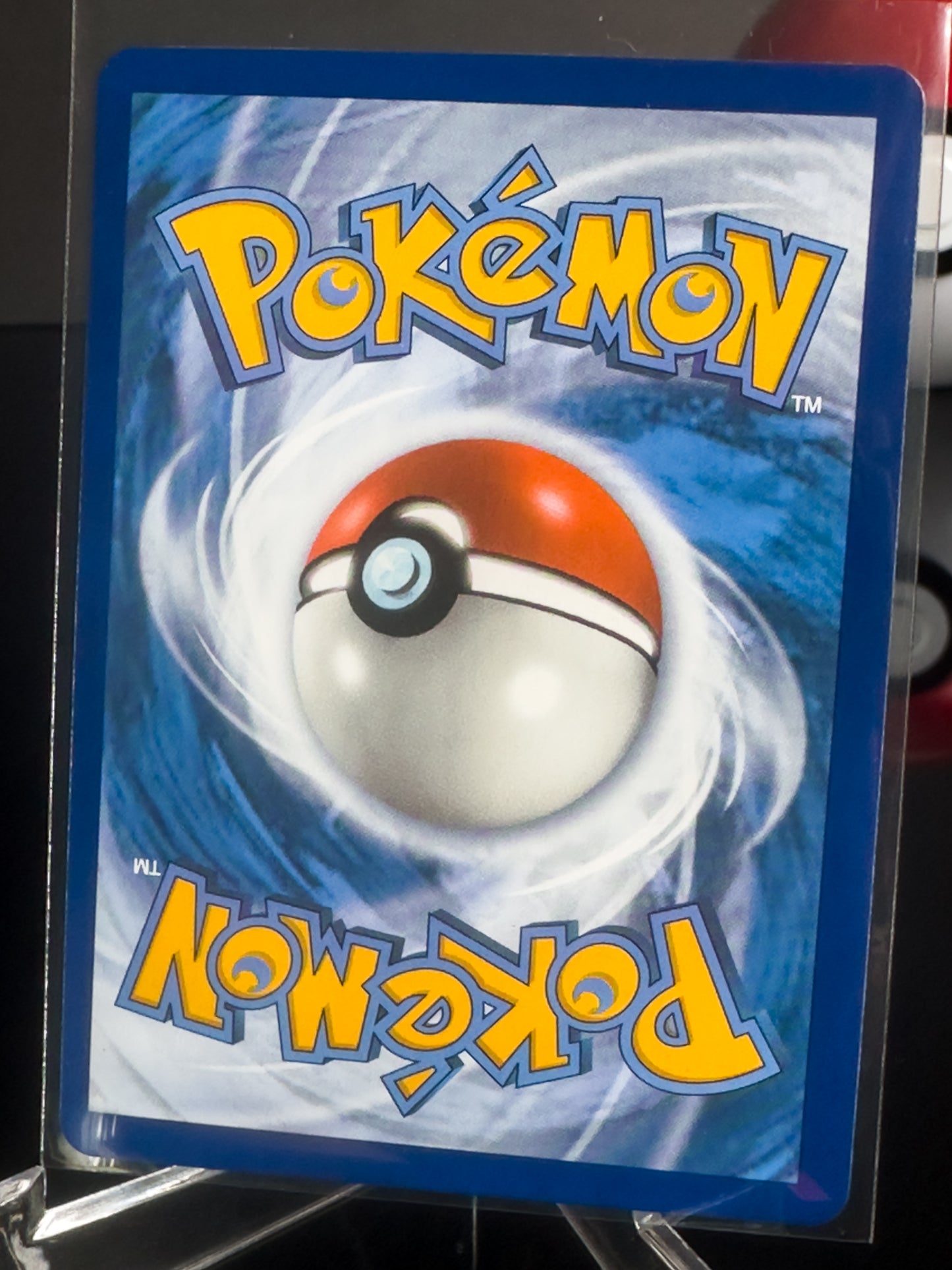 Glaceon VMAX 209/203 Secret Rare Evolving Skies